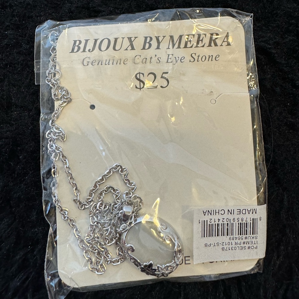 2 FOR $20 Bijoux By Meera Genuine Cat's Eye Pendant Necklace NEW - Picture 1 of 2